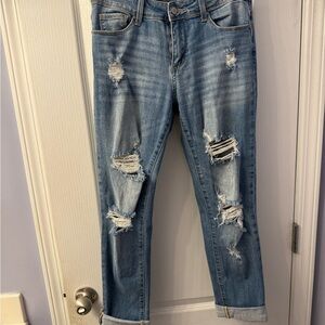 Trendy Distressed Boyfriend Jeans in Blue